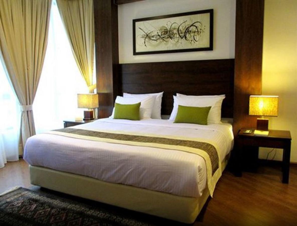 Samsuria Beach Resort & Residence Cherating Buitenkant foto