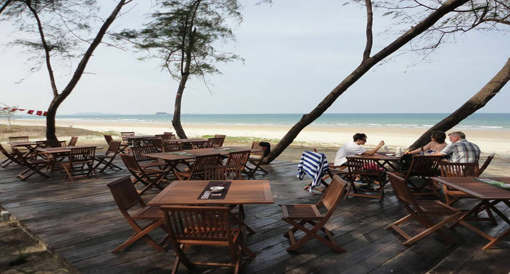 Samsuria Beach Resort & Residence Cherating Buitenkant foto