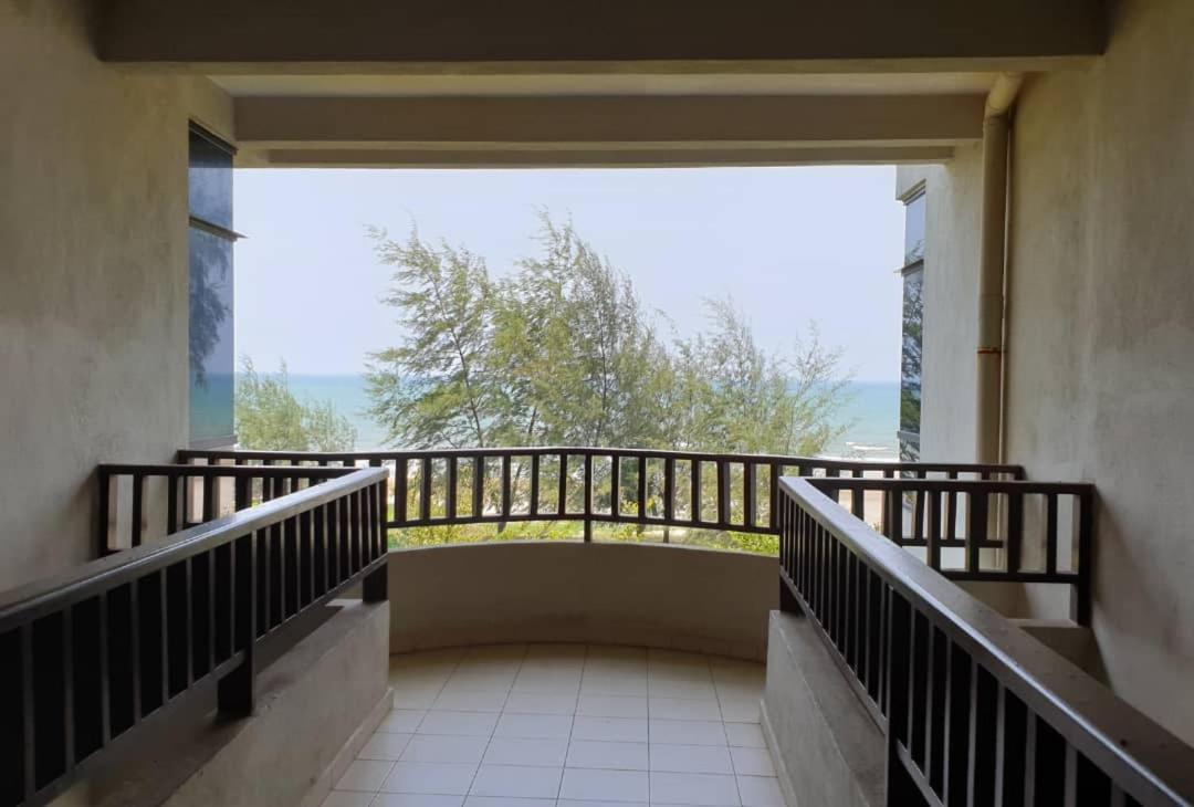 Samsuria Beach Resort & Residence Cherating Buitenkant foto